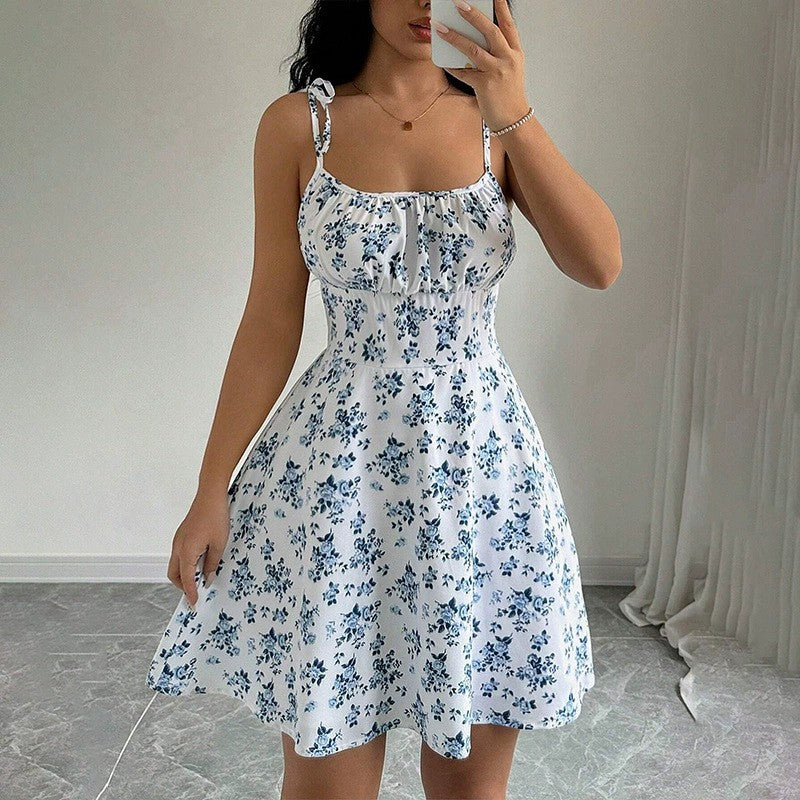Vestido Praiano Com Alça Espaguete Floral de Verão